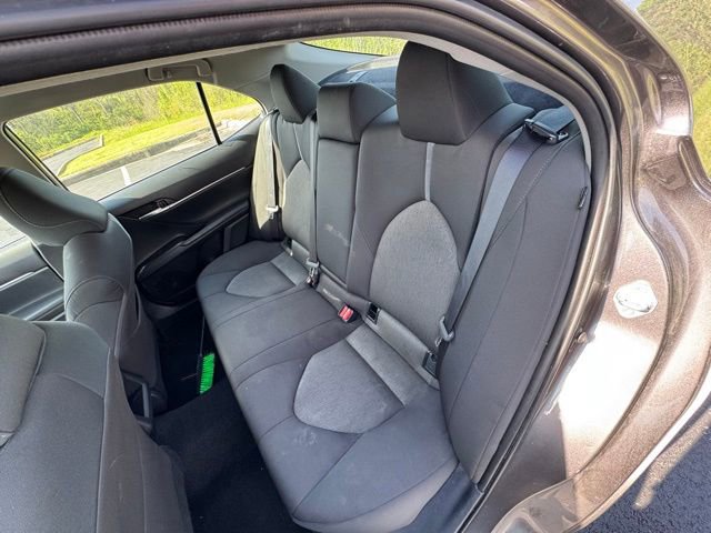 Used 2024 Toyota Camry LE FWD image 10