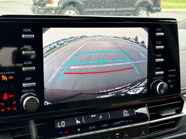 Used 2024 Toyota Sienna XSE w/ XSE Plus Package FWD image 29