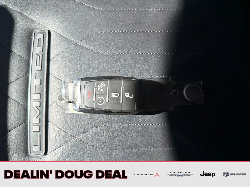 Used 2025 RAM 2500 Limited image 29