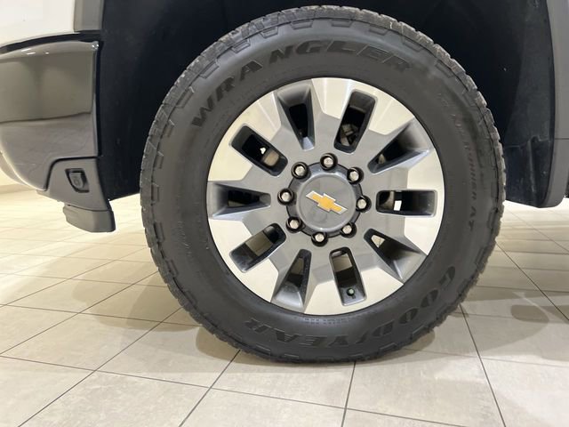 Certified 2024 Chevrolet Silverado 2500 Custom w/ Custom Value Package AWD/4WD image 30