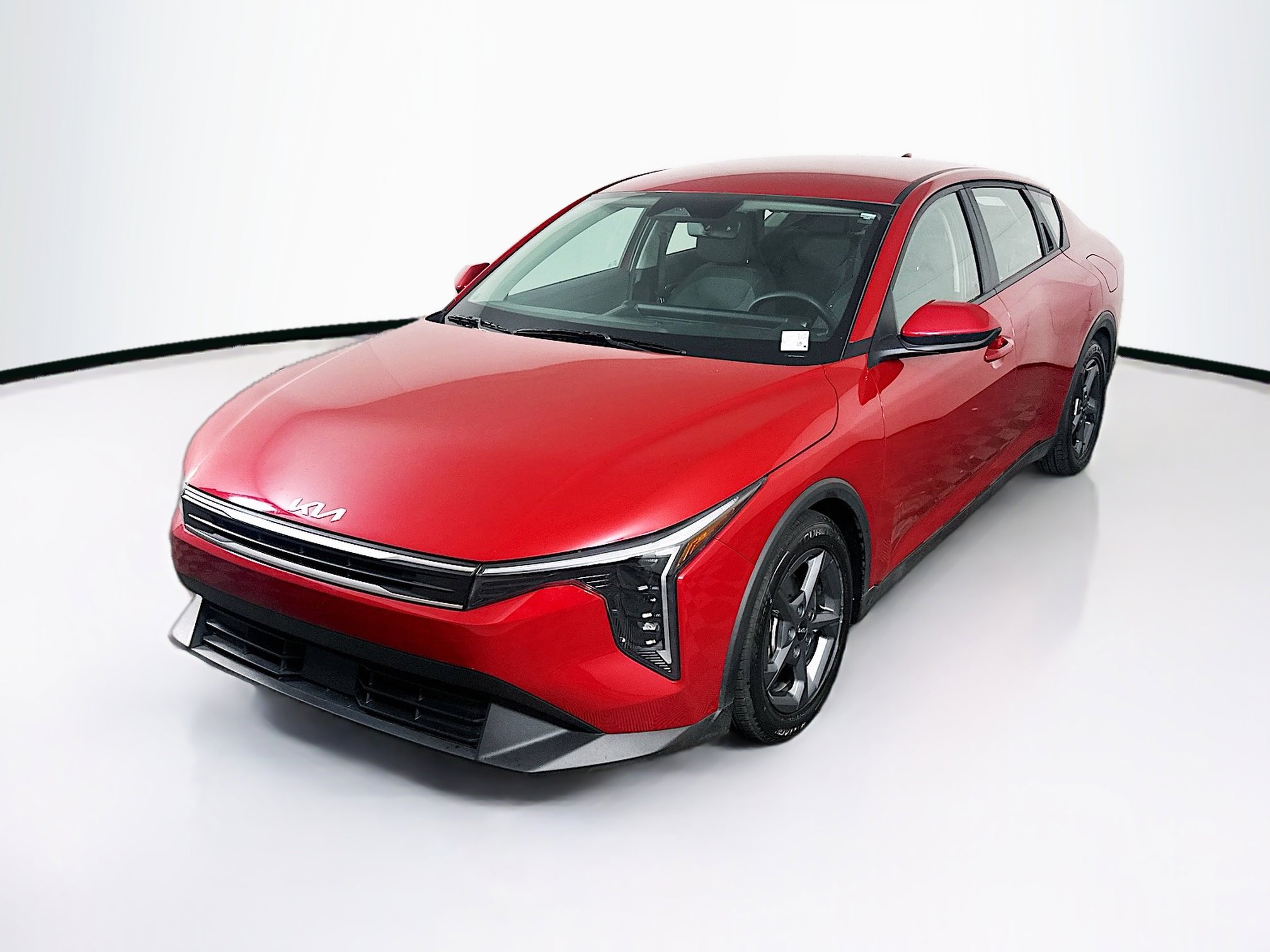 Used 2025 Kia K4 LXS image 3