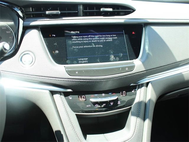 New 2025 Cadillac XT5 Luxury image 21