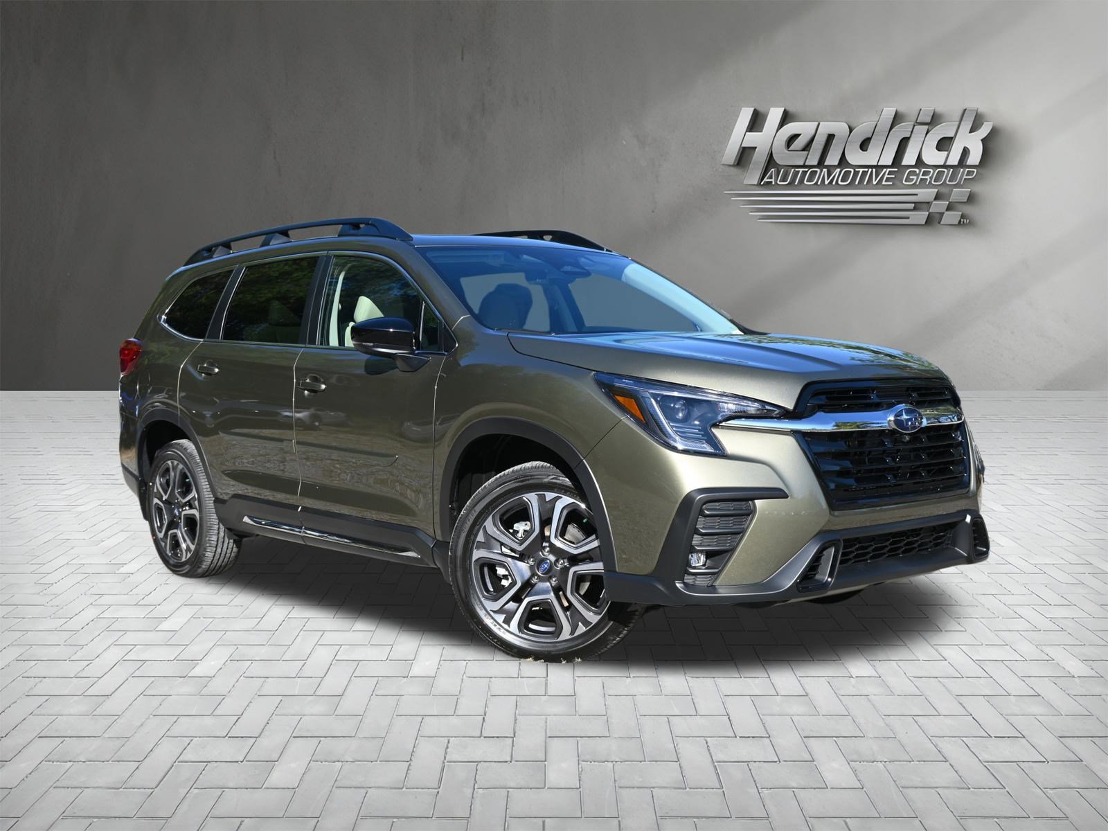 New 2025 Subaru Ascent Limited image 2