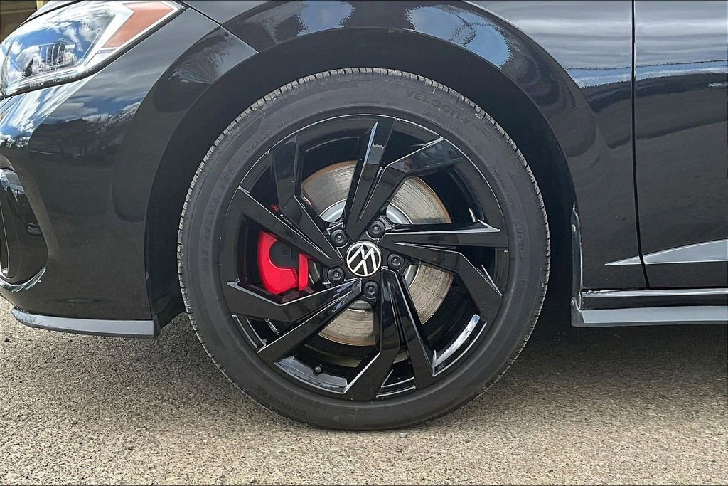 Used 2023 Volkswagen Jetta GLI Autobahn FWD image 12
