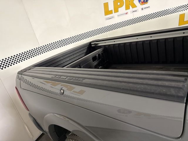 New 2026 RAM 2500 Limited AWD/4WD image 15