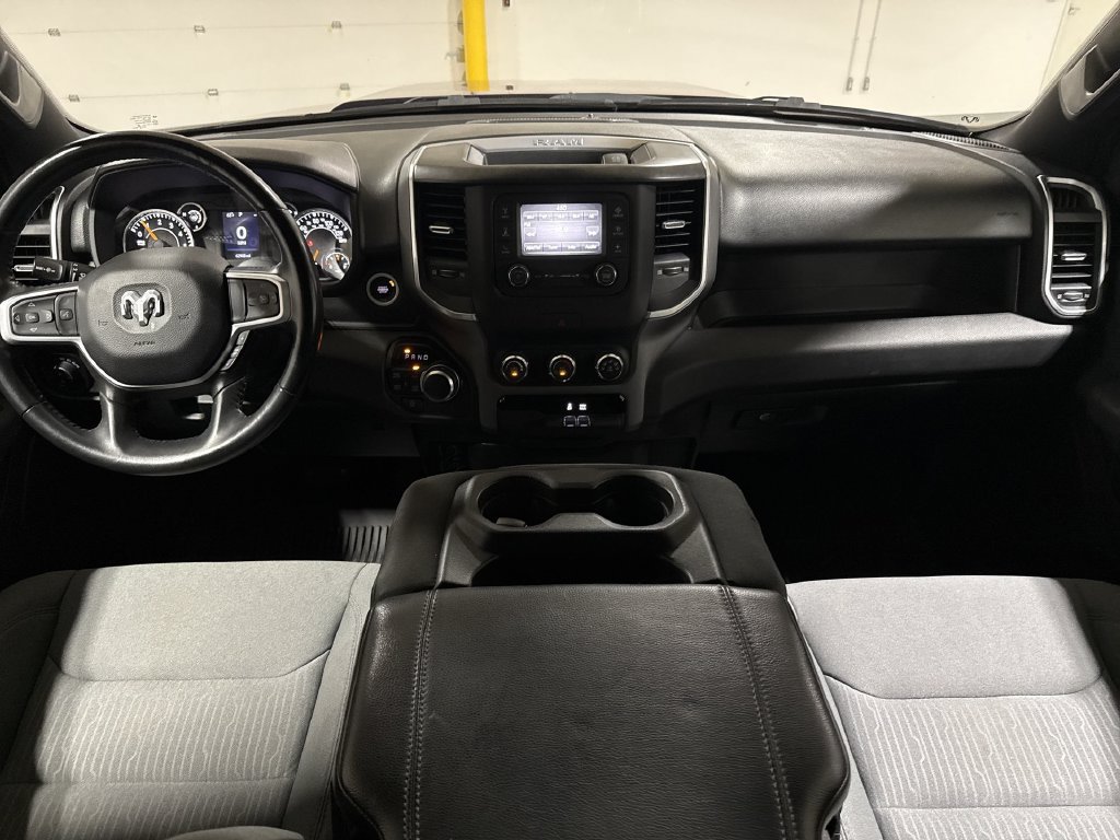 Used 2022 RAM 1500 Big Horn AWD/4WD image 10