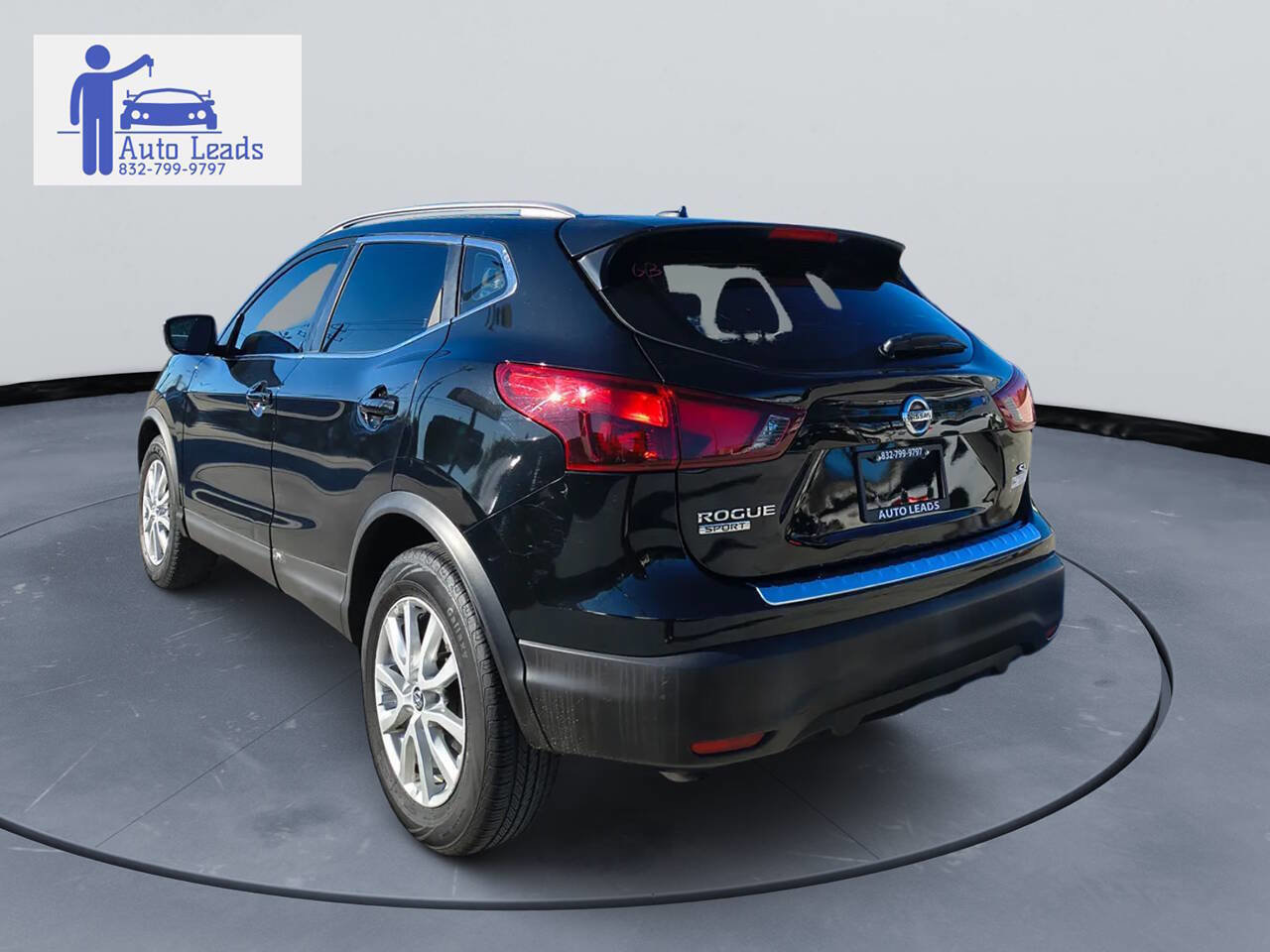 Used 2017 Nissan Rogue Sport SL w/ SL Premium Package image 6