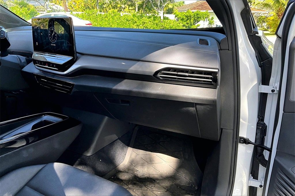 Used 2023 Volkswagen ID.4 Pro S image 16