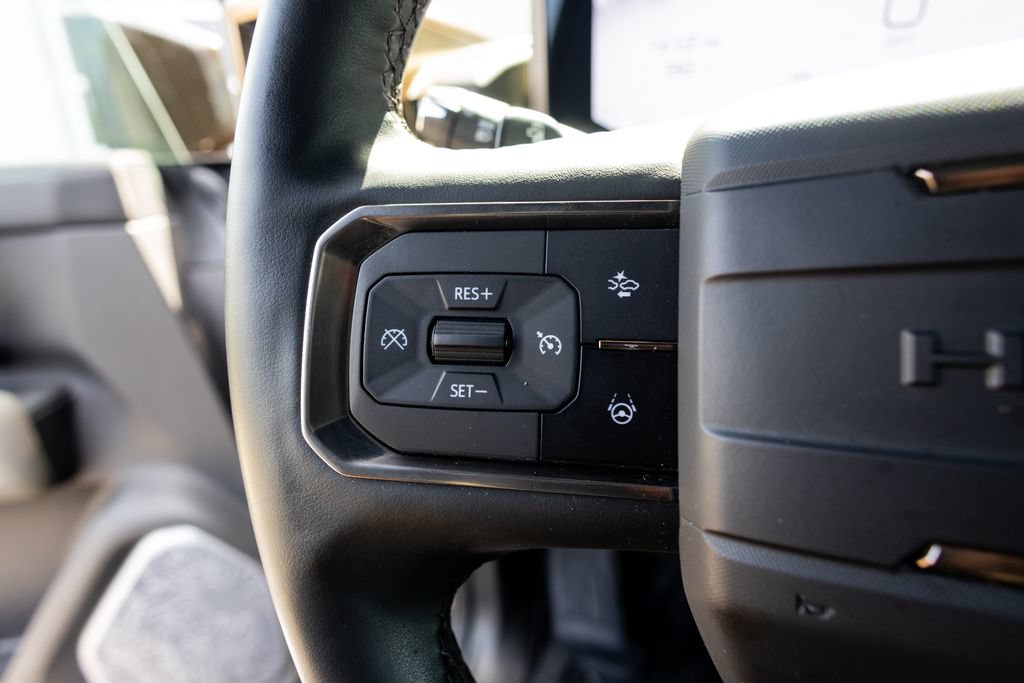 Used 2025 GMC Hummer EV 2X w/ Extreme Off-Road Package AWD/4WD image 30
