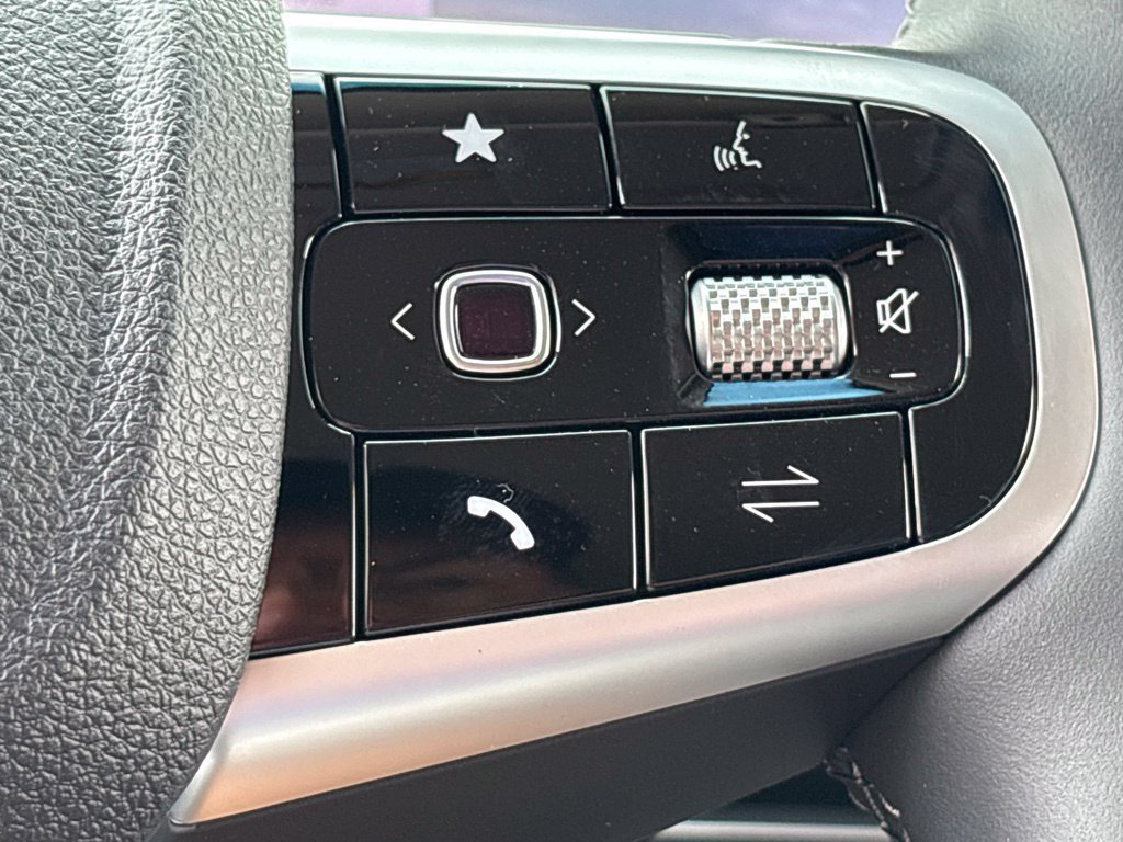 New 2027 Genesis GV70 2.5T AWD/4WD image 18