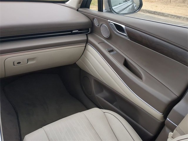 Used 2023 Genesis GV80 2.5T w/ Prestige 20" Package image 16
