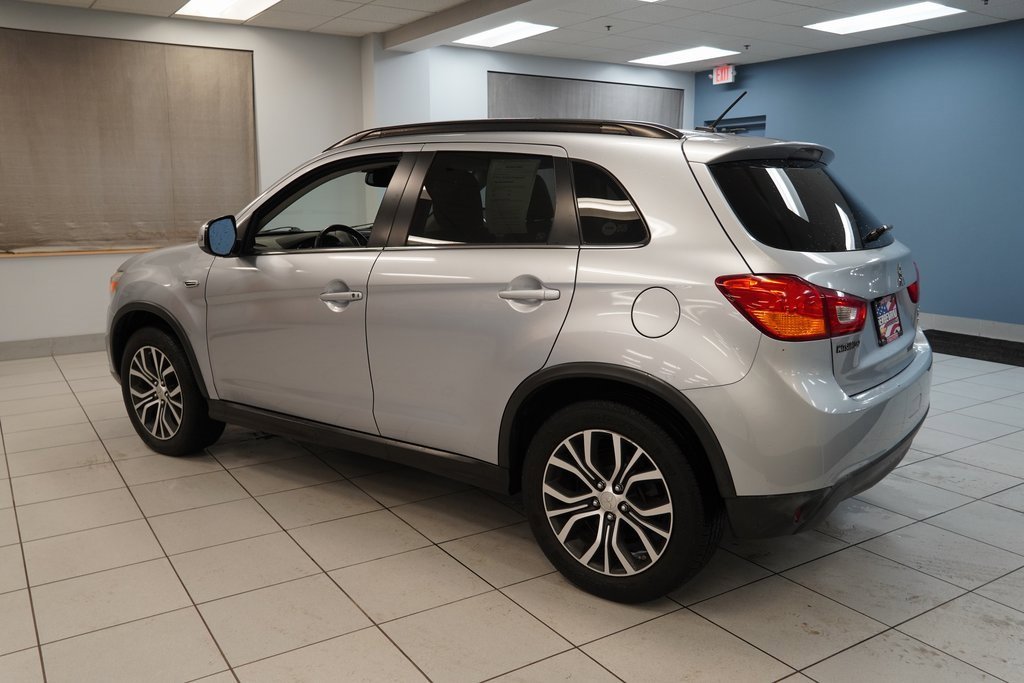 Used 2016 Mitsubishi Outlander Sport SEL image 7