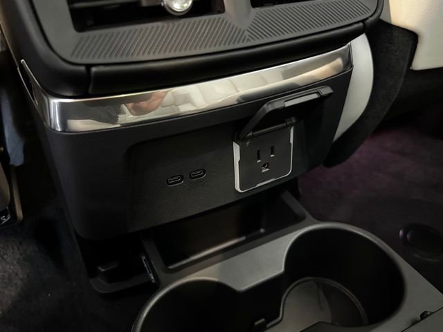 New 2026 Cadillac Vistiq Luxury image 10