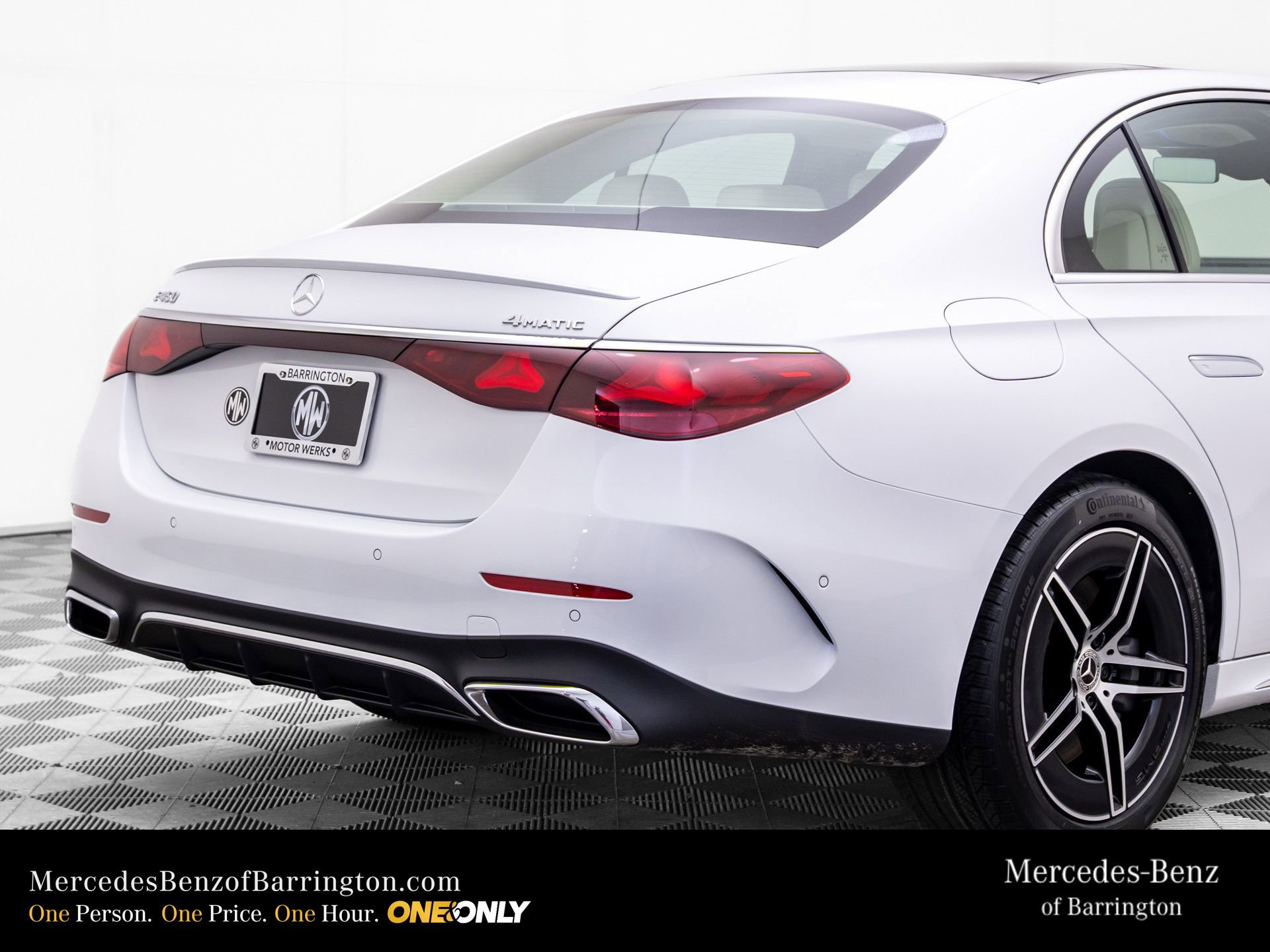 New 2026 Mercedes-Benz E 450 4MATIC Sedan image 39