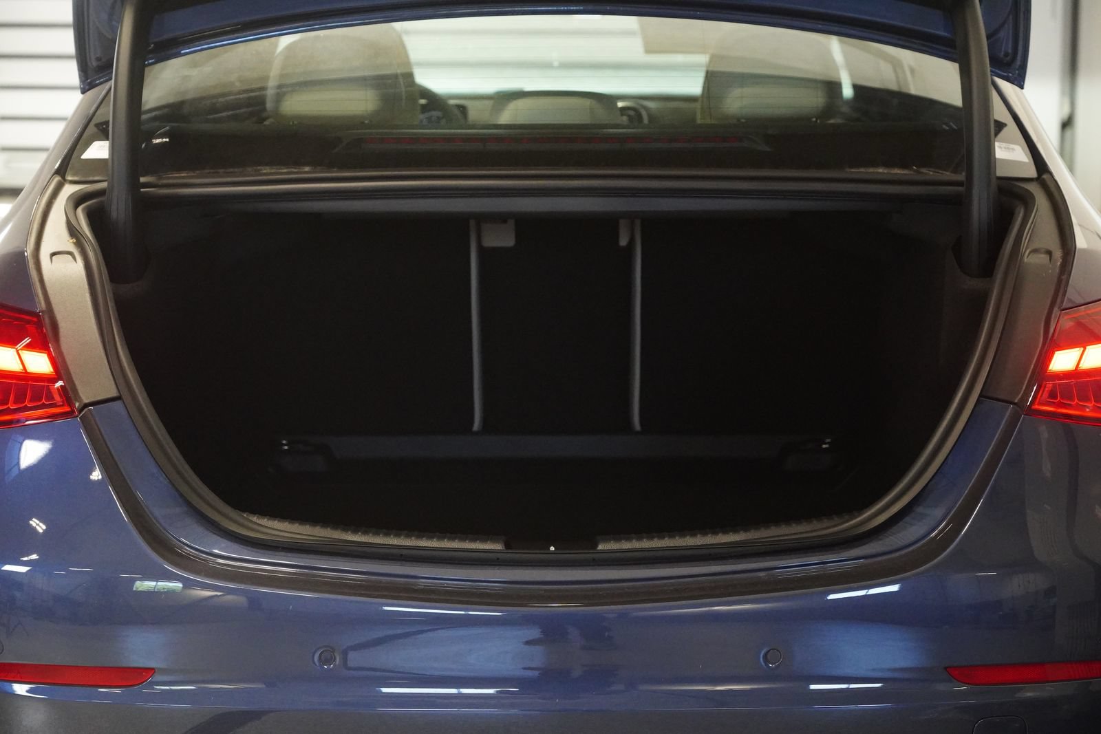New 2026 Mercedes-Benz C 300 4MATIC Sedan image 33