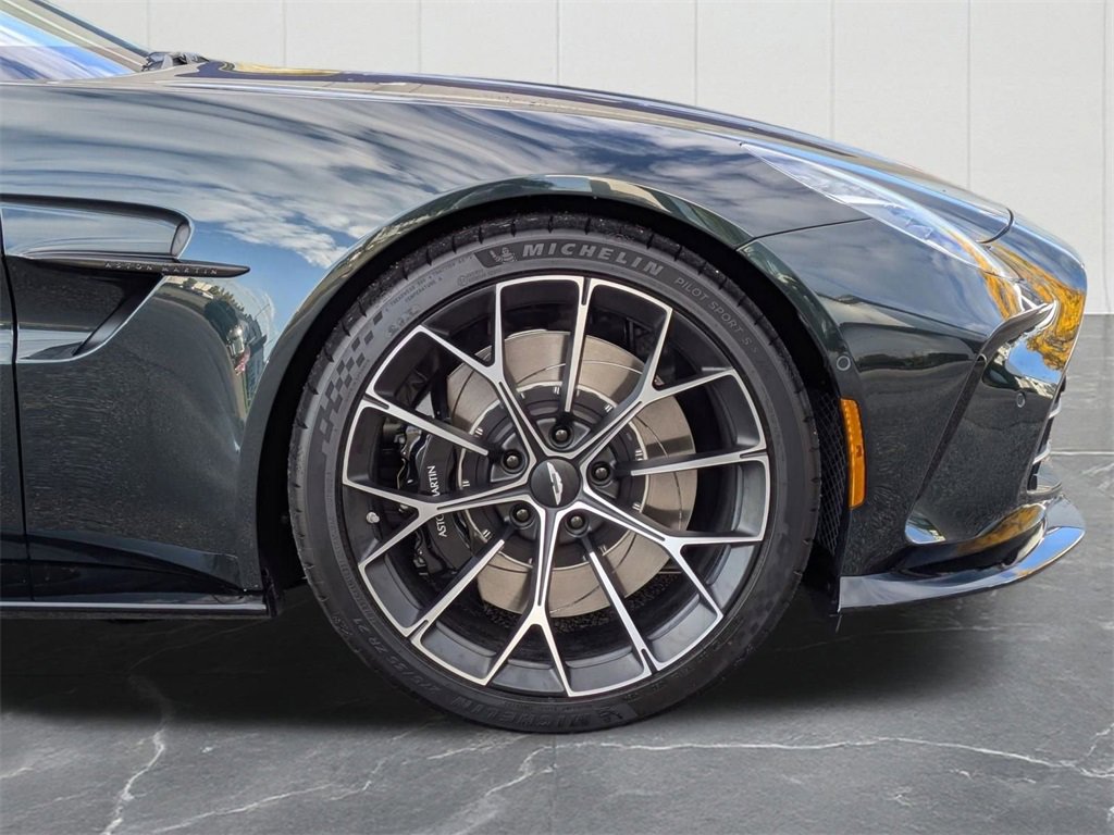 New 2026 Aston Martin V8 Vantage Coupe image 11