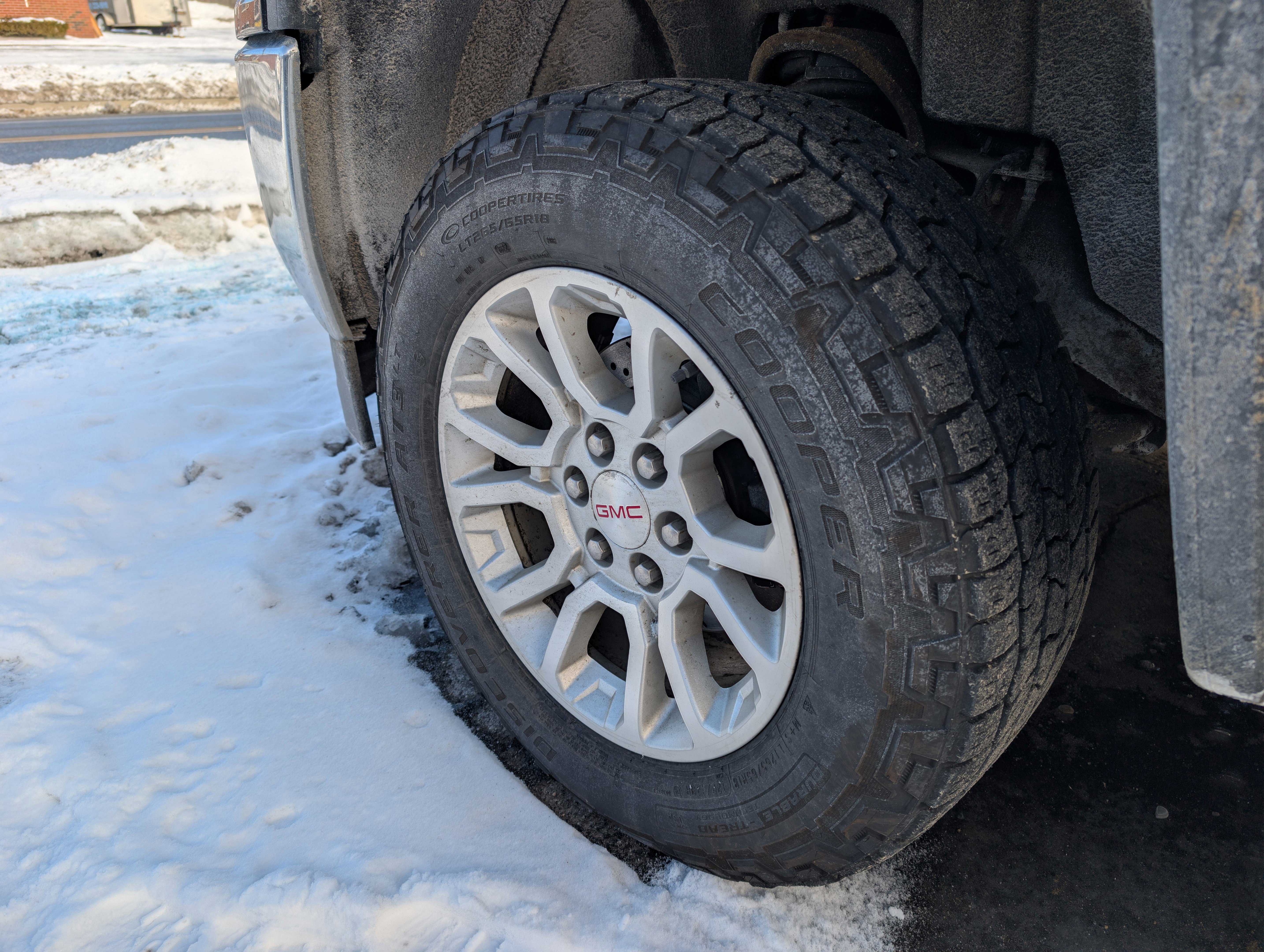 Used 2018 GMC Sierra 1500 SLE w/ SLE Value Package image 12