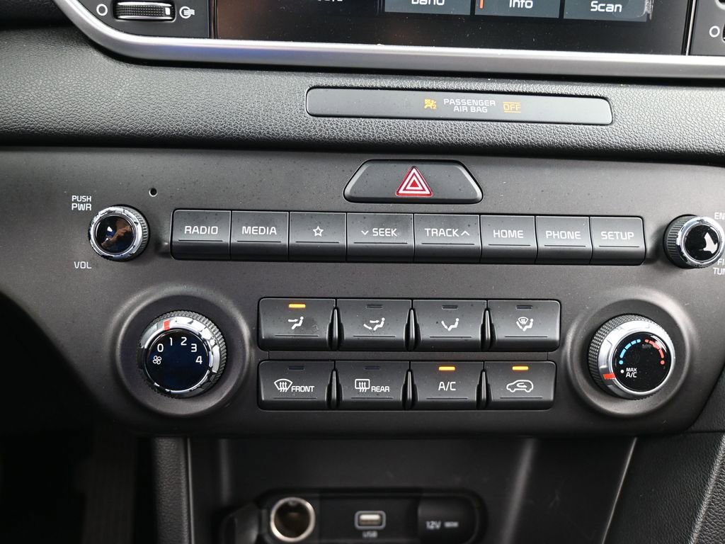 Used 2020 Kia Sportage LX image 22