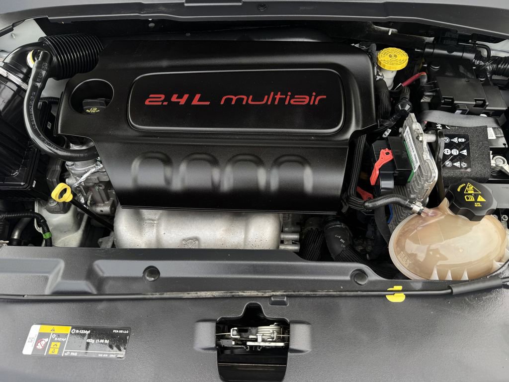 Used 2018 Jeep Compass Limited AWD/4WD image 29