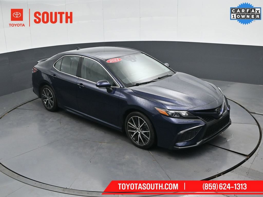 Used 2021 Toyota Camry SE w/ Convenience Package image 46