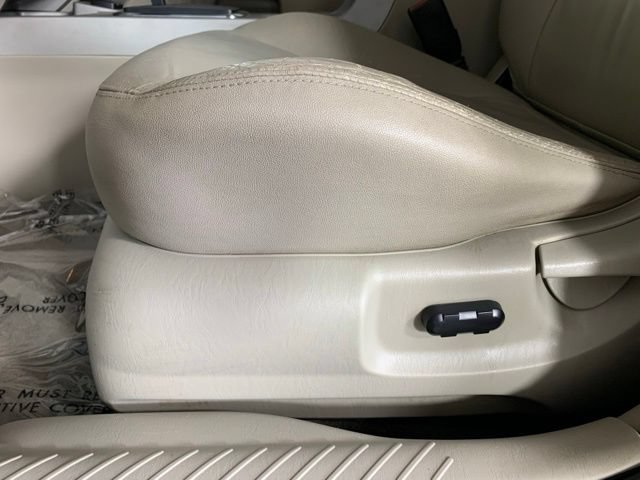 Used 2008 Ford Escape 4WD Hybrid image 18