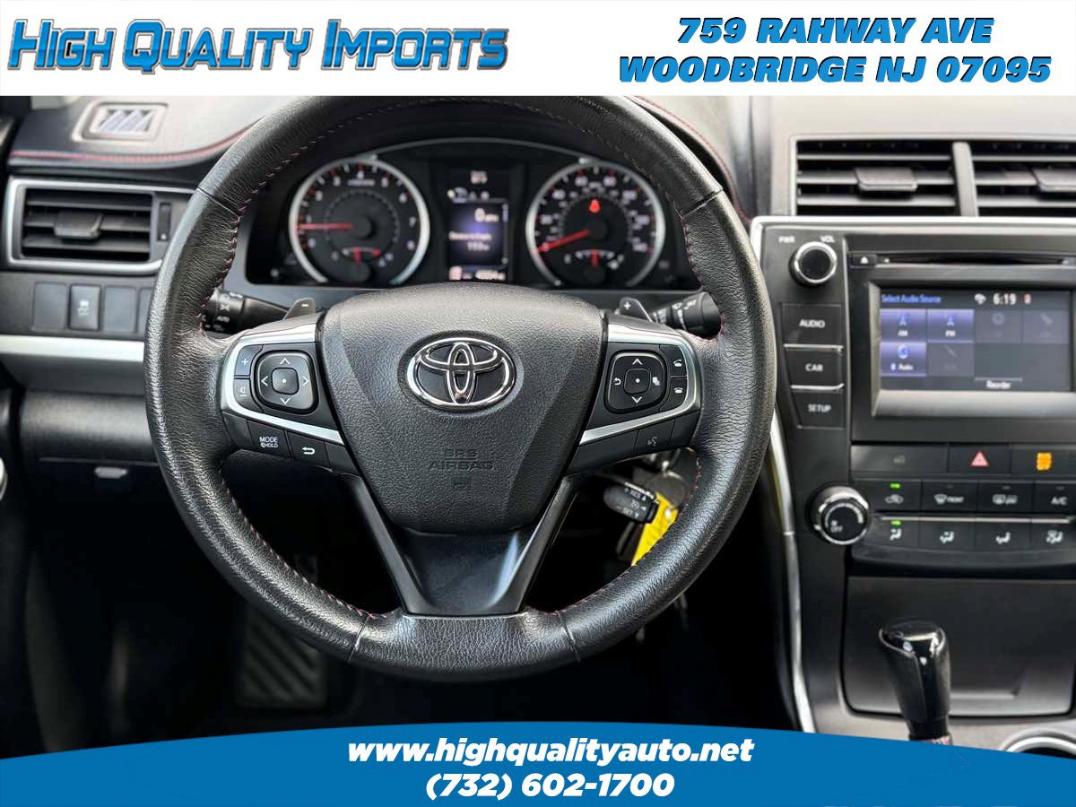 Used 2017 Toyota Camry SE FWD image 25