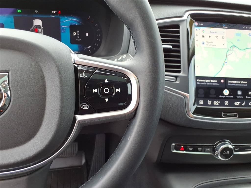 Certified 2025 Volvo XC90 B5 Core w/ Protection Package Premier AWD/4WD image 16