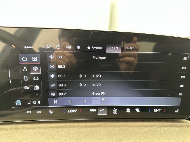 Used 2025 Audi Q5 Premium w/ Convenience Package AWD/4WD image 16
