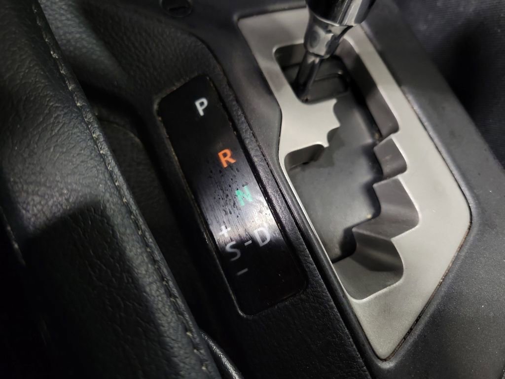 Used 2018 Toyota RAV4 XLE image 16