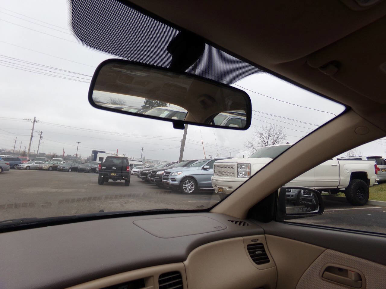 Used 2009 Kia Rio LX w/ PWR Pkg image 10