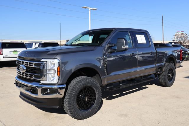 Used 2024 Ford F250 XLT image 3