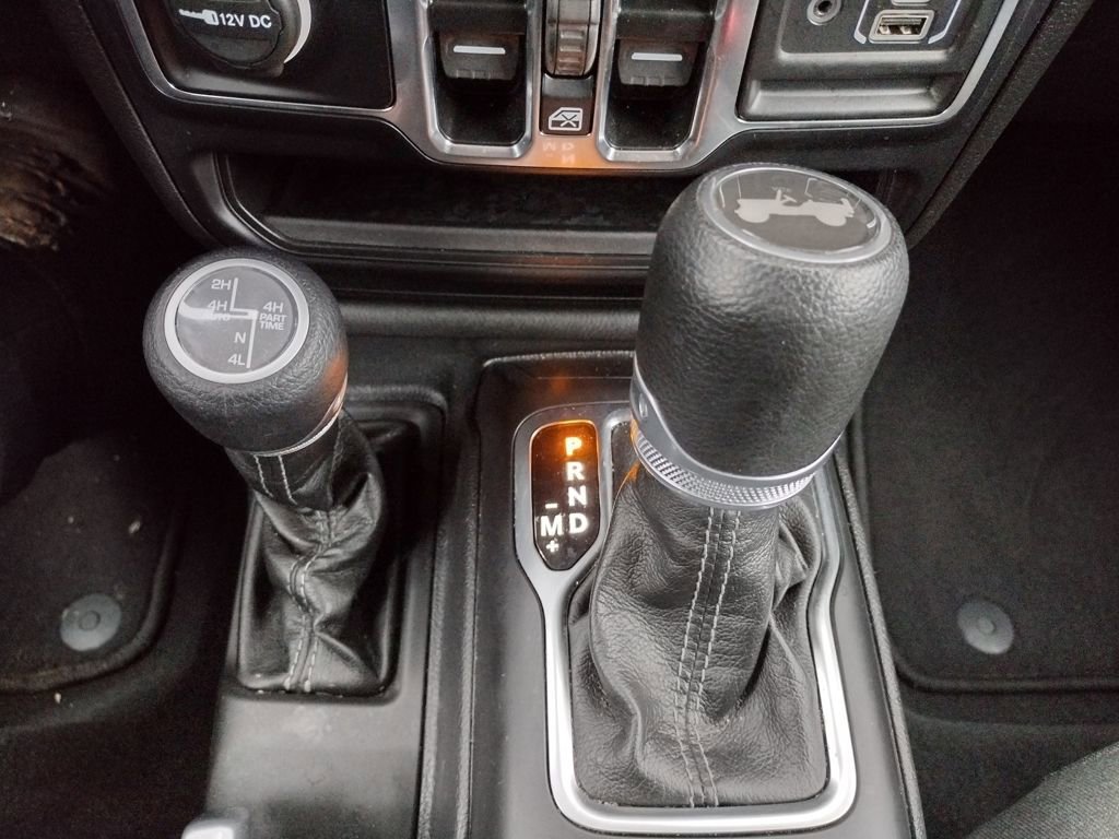 Used 2024 Jeep Wrangler Unlimited w/ Convenience Group image 7