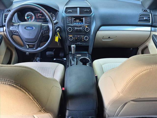 Used 2017 Ford Explorer FWD image 16