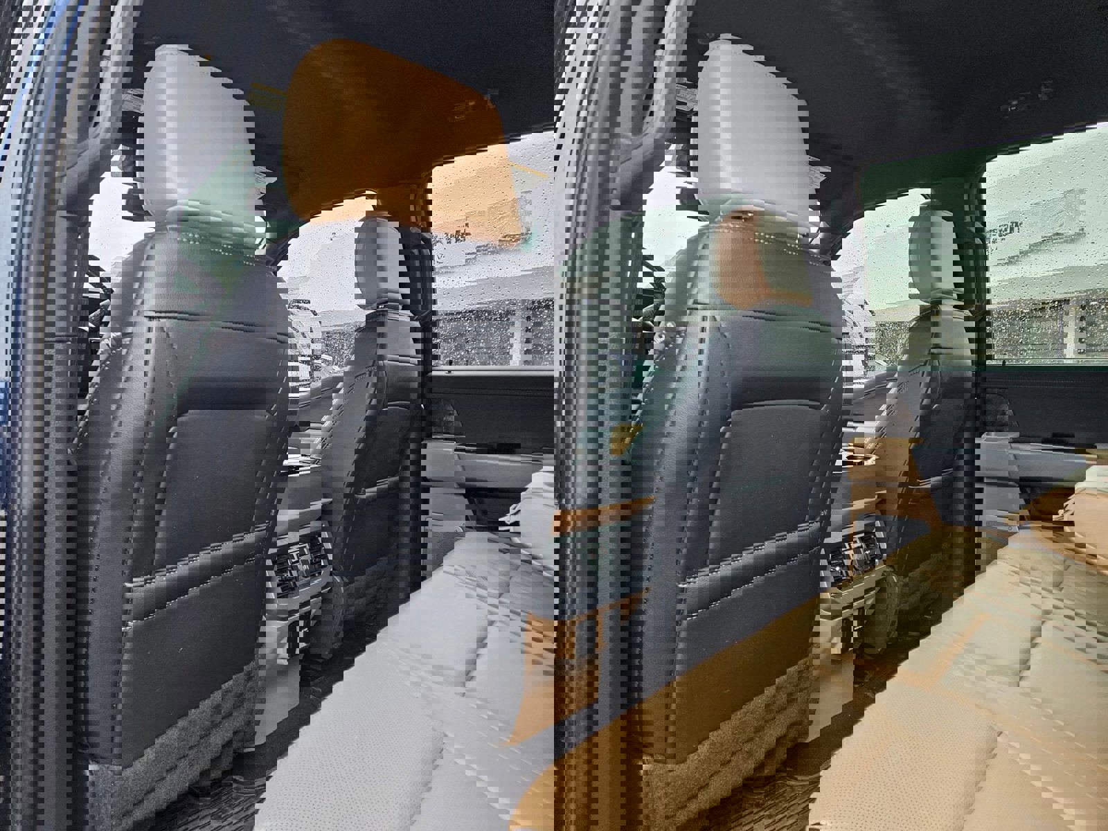 Used 2024 Ford F250 Lariat w/ Chrome Package image 56