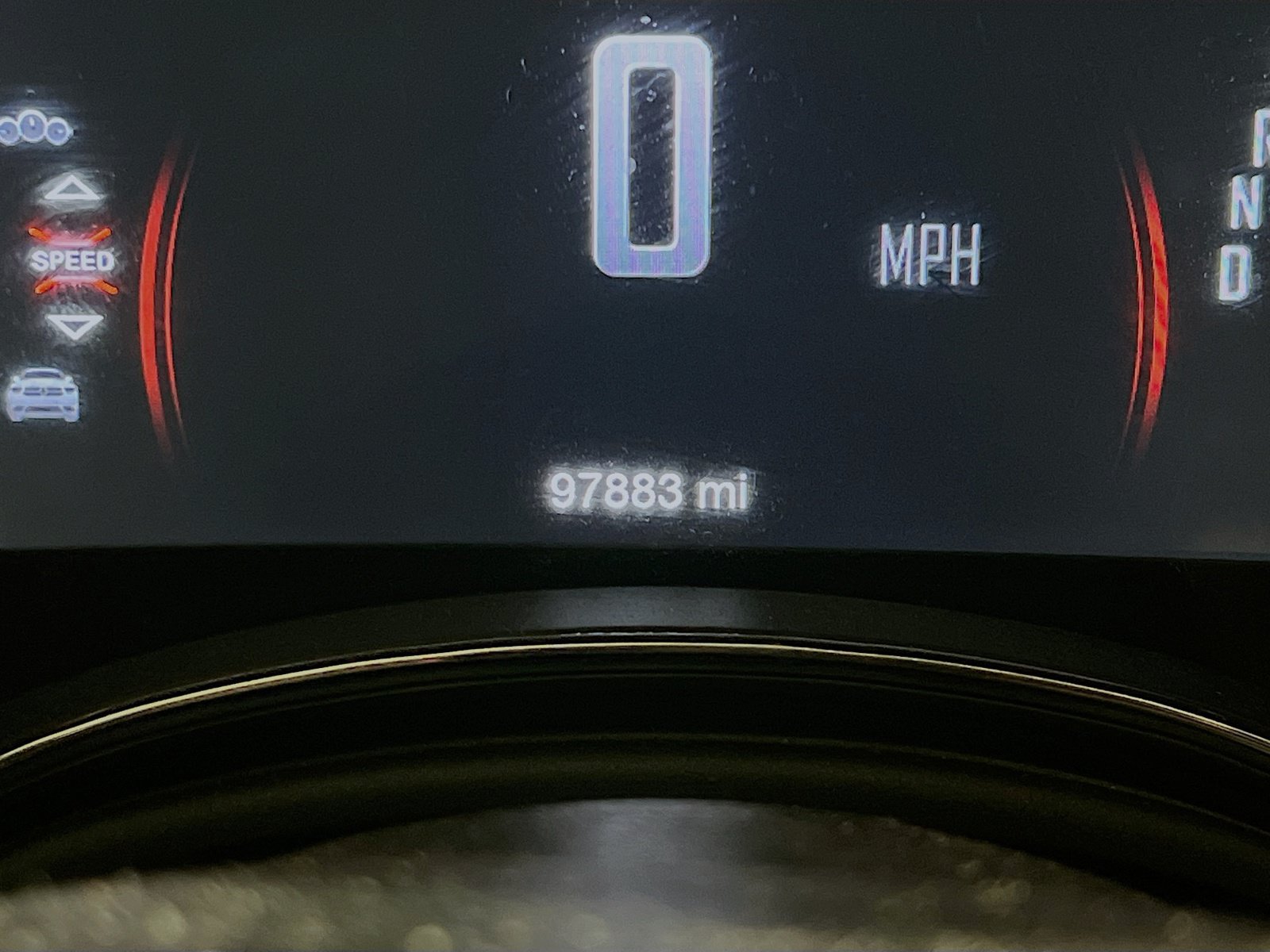 Used 2018 Dodge Durango R/T w/ Technology Group RWD image 8