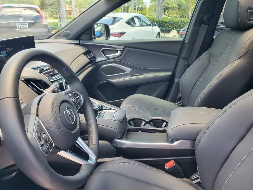 Used 2026 Acura RDX SH-AWD image 16
