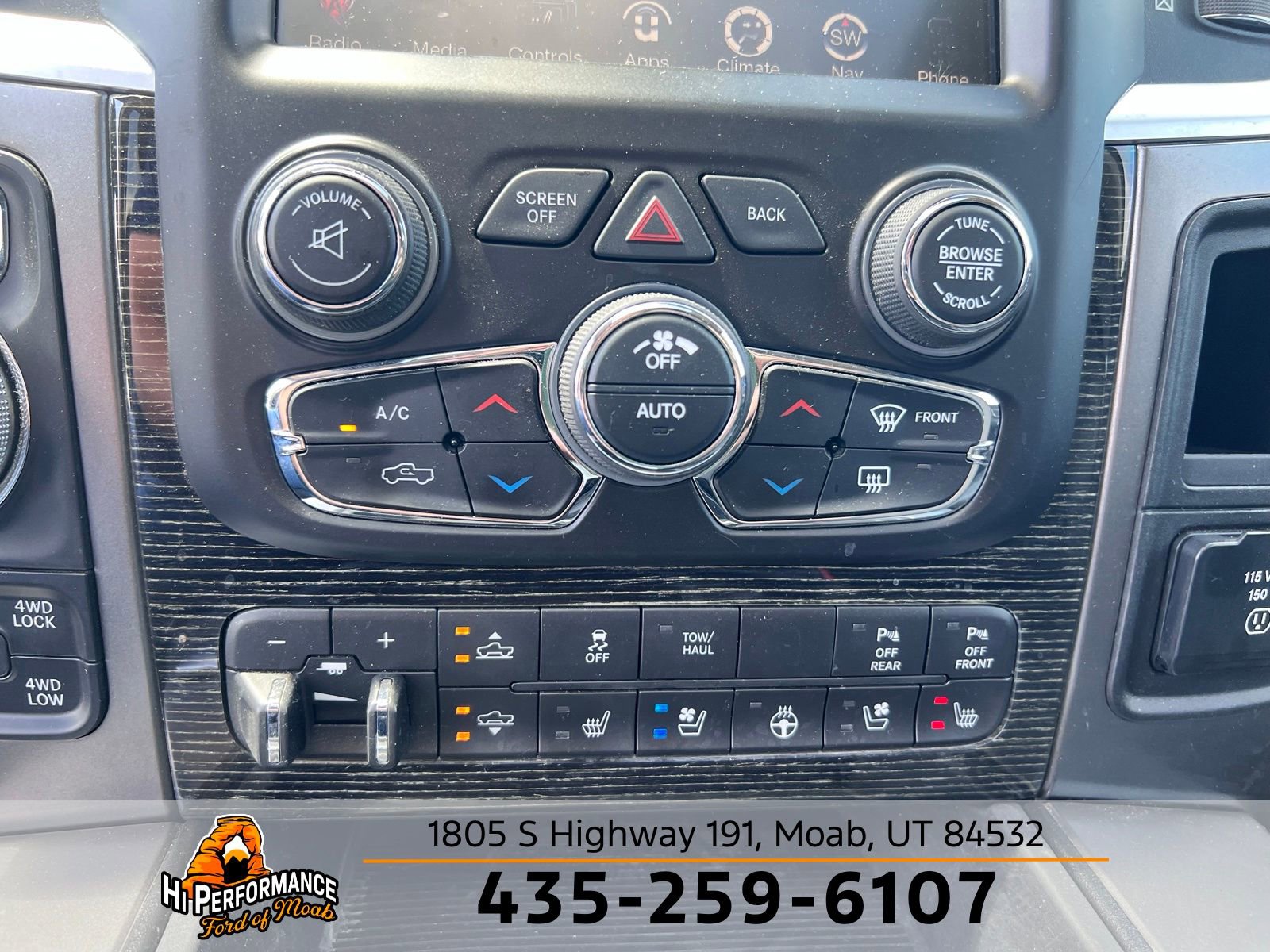 Used 2015 RAM 1500 Limited image 31