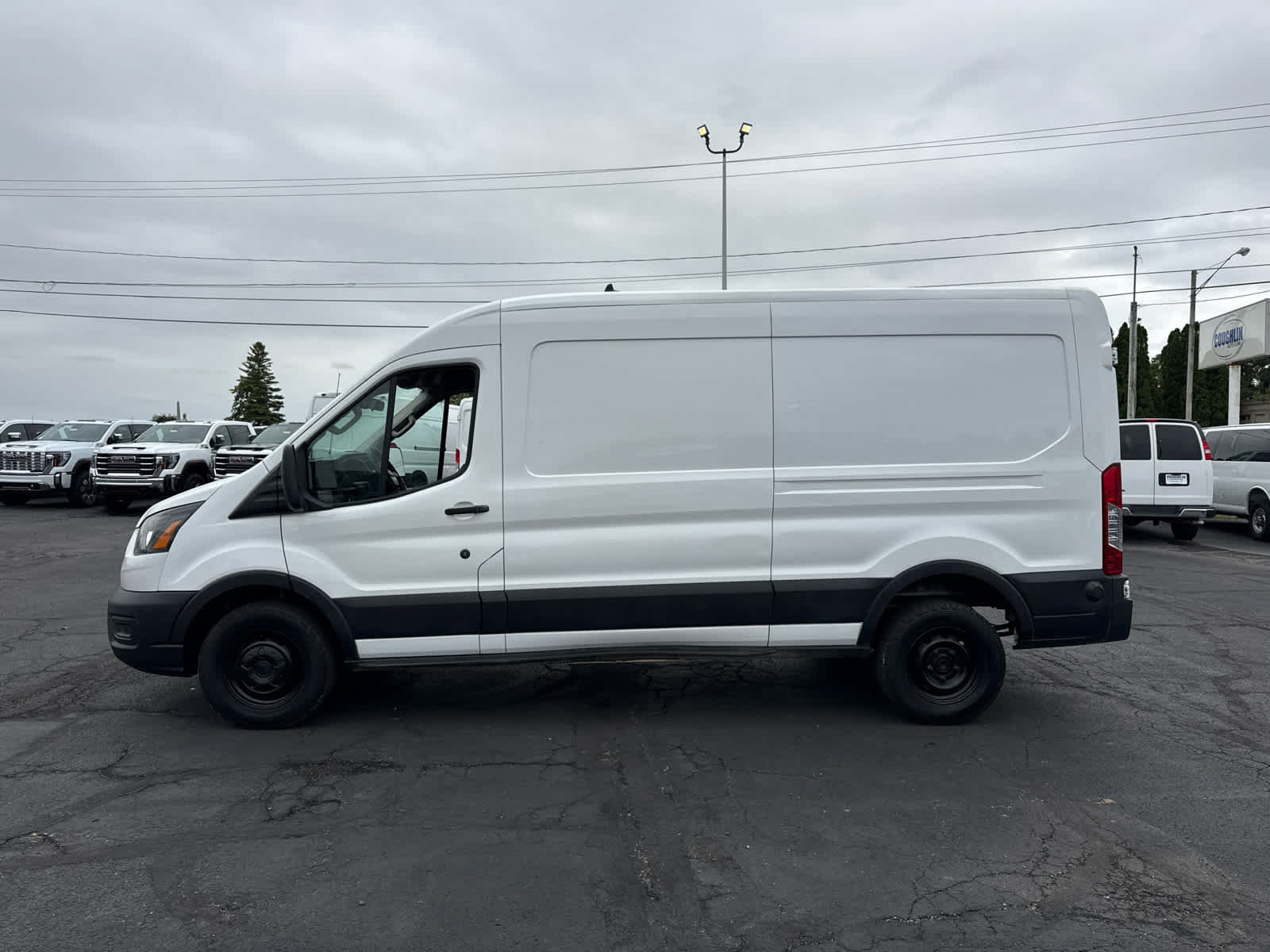 Used 2024 Ford Transit 250 148 Medium Roof w/ Load Area Protection Package RWD image 16