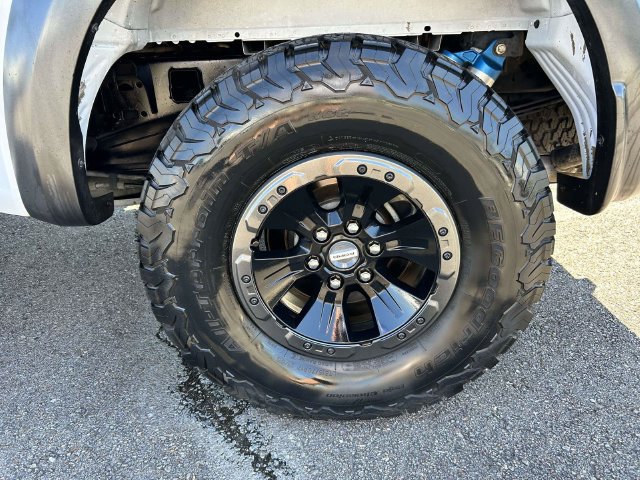 Used 2018 Ford F150 Raptor w/ Equipment Group 802A Luxury AWD/4WD image 3