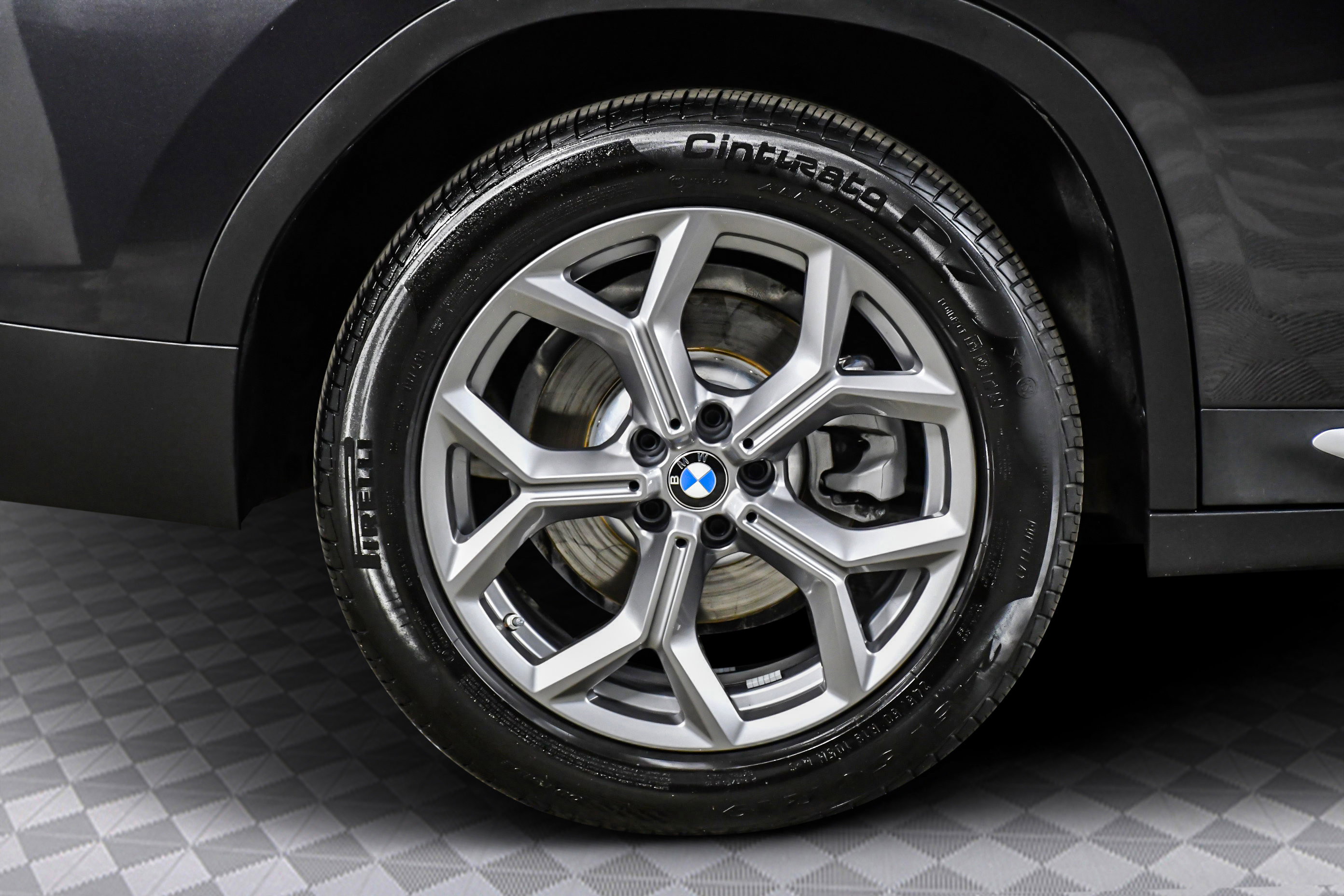 Used 2025 BMW X4 xDrive30i image 31