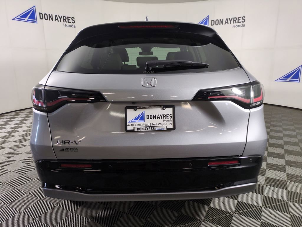 New 2026 Honda HR-V EX-L image 4