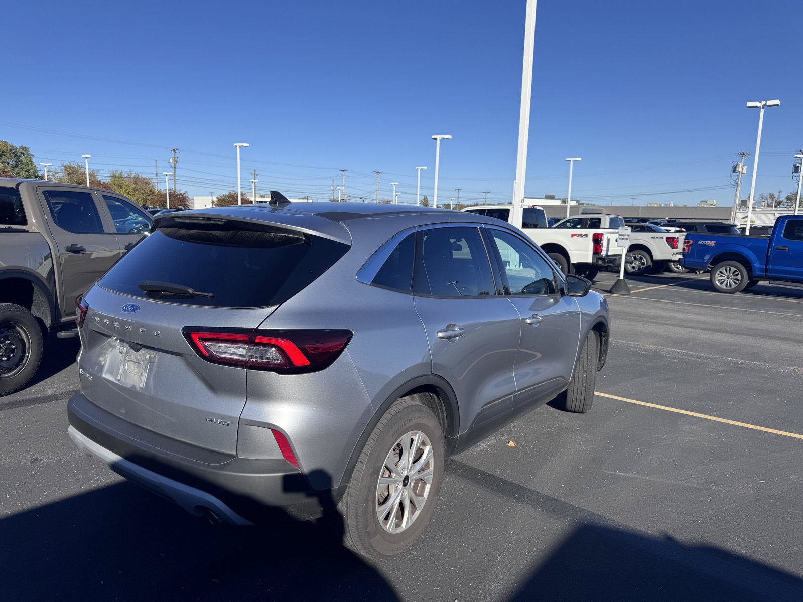 Used 2023 Ford Escape Active AWD/4WD image 4
