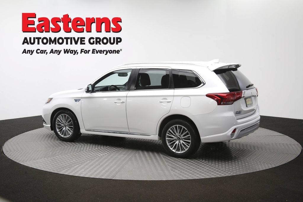Used 2020 Mitsubishi Outlander SEL AWD/4WD image 62
