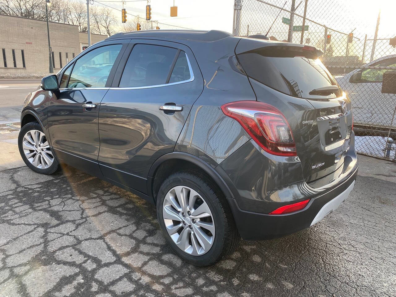 Used 2017 Buick Encore Preferred AWD/4WD image 9