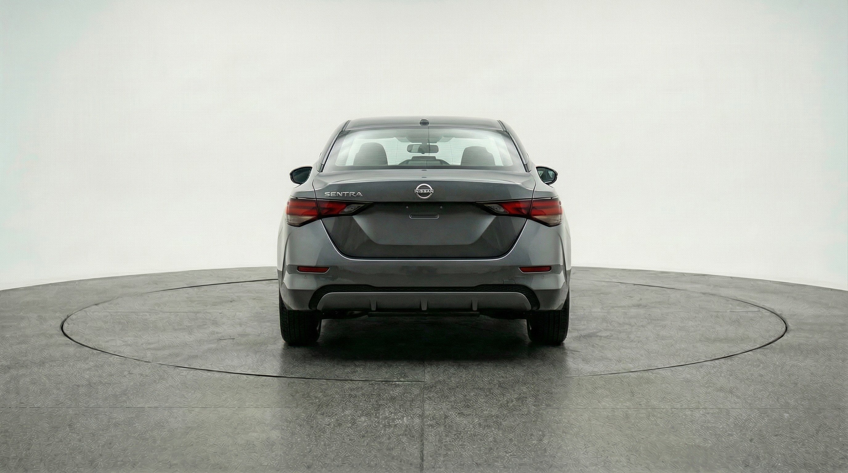 Used 2025 Nissan Sentra S image 7