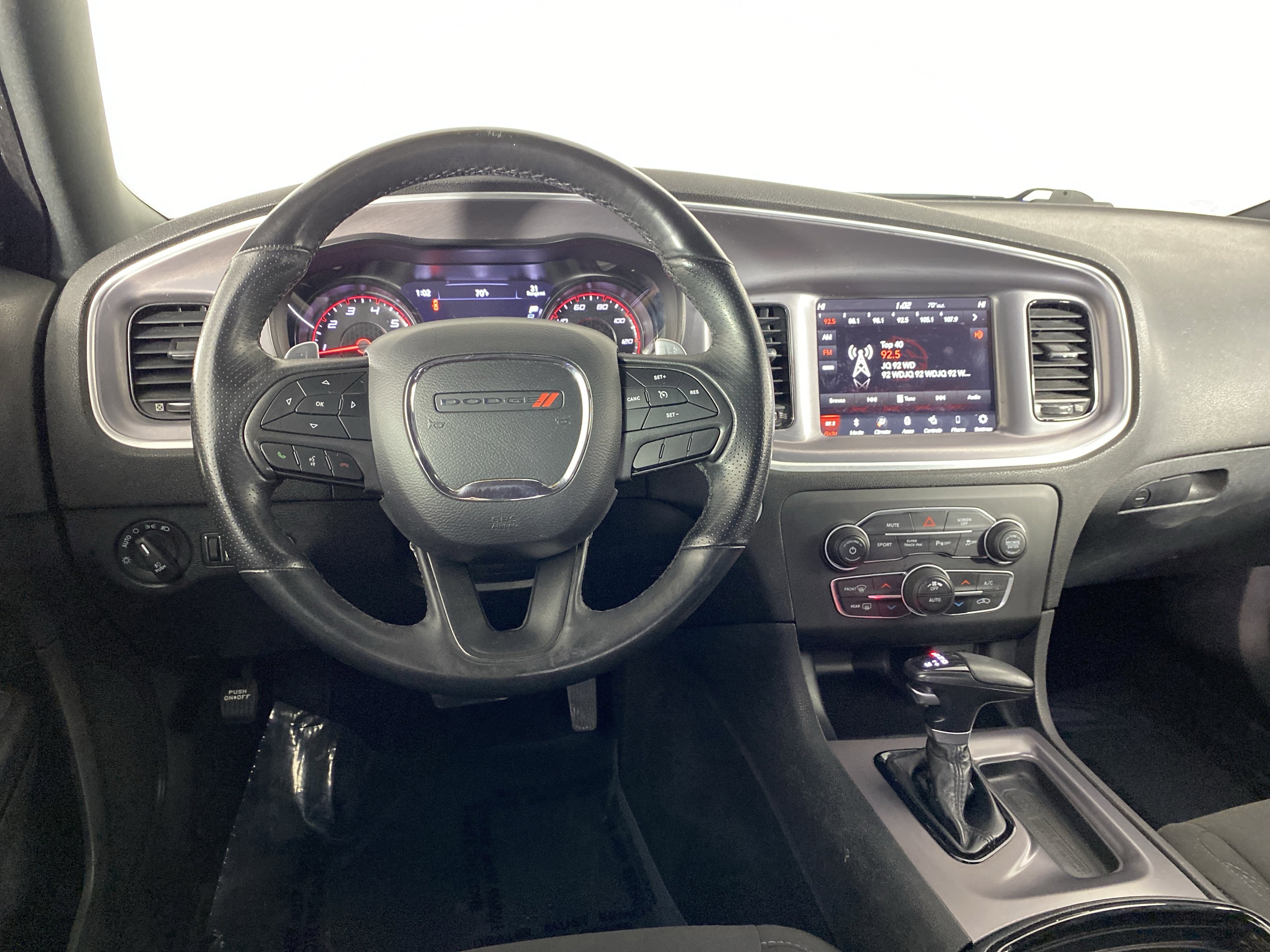 Used 2019 Dodge Charger SXT w/ Blacktop Package image 20