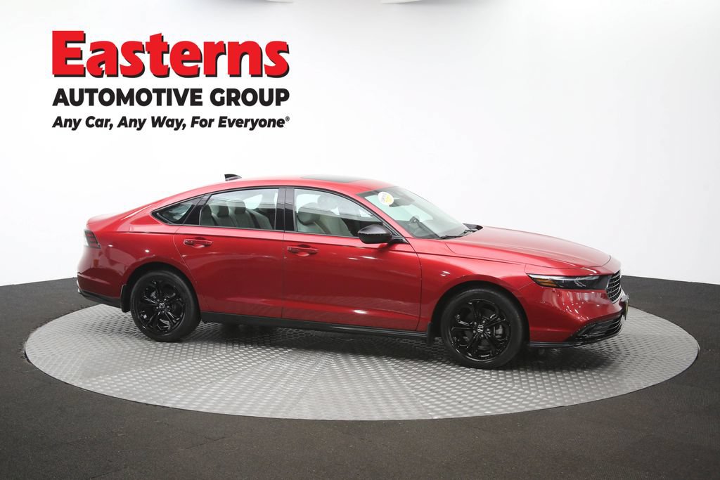 Used 2025 Honda Accord SE image 47