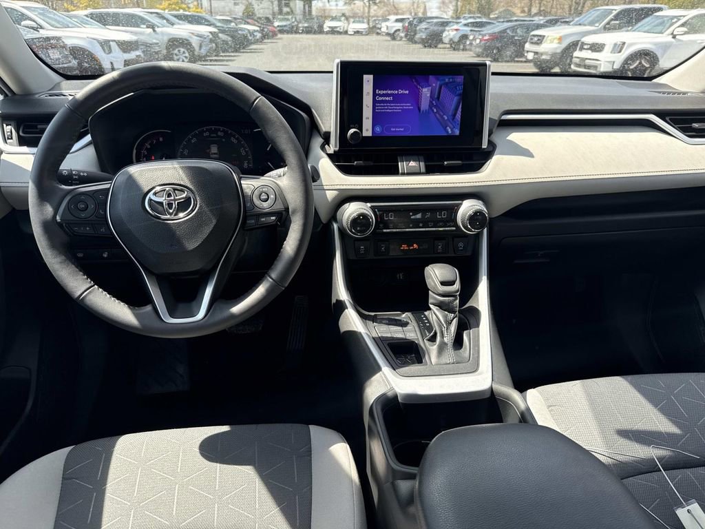Used 2023 Toyota RAV4 XLE w/ Convenience Package AWD/4WD image 15