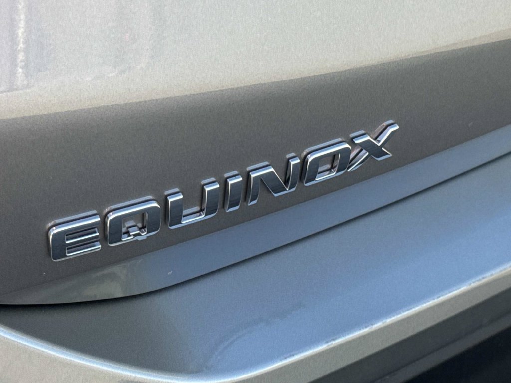 Used 2024 Chevrolet Equinox Premier FWD image 6