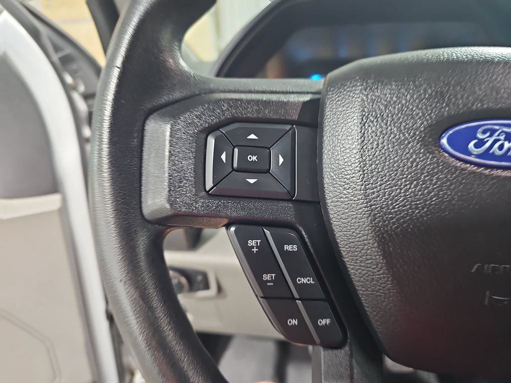 Used 2016 Ford F150 XLT AWD/4WD image 16